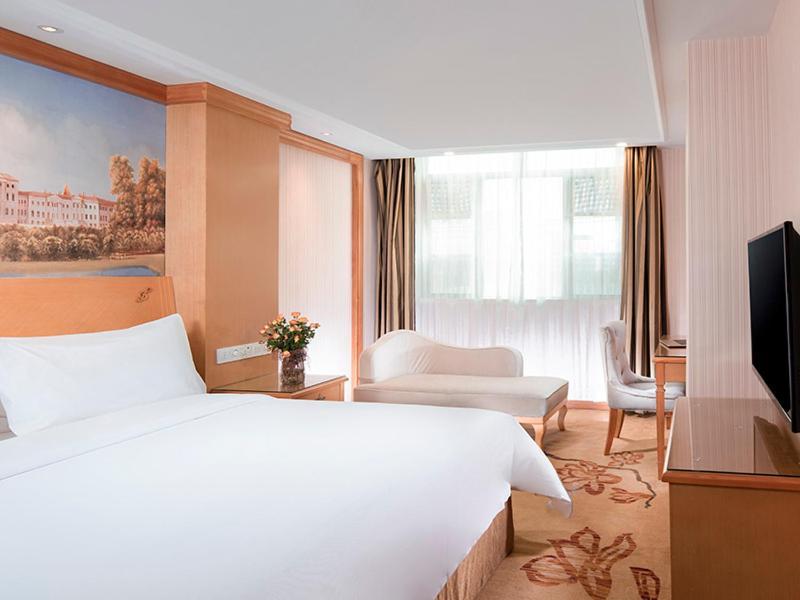 Vienna Hotel Qingyuan Yingde Guangming Road Exteriör bild